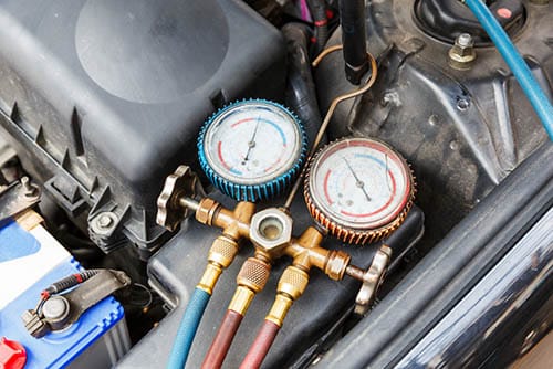 Auto air conditioning repair